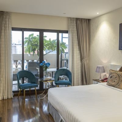 甄選城景套房帶陽台 西貢邵莊豪華飯店優惠