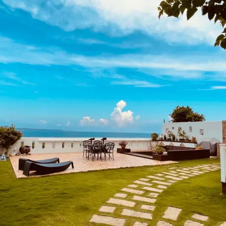 Place de L Sea View Resort