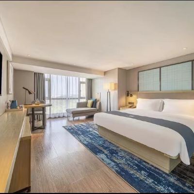 高級大床房（悠享辦公+寬敞舒適+落地窗+貴妃躺椅） 宜尚酒店（貴陽高鐵北站店）優惠