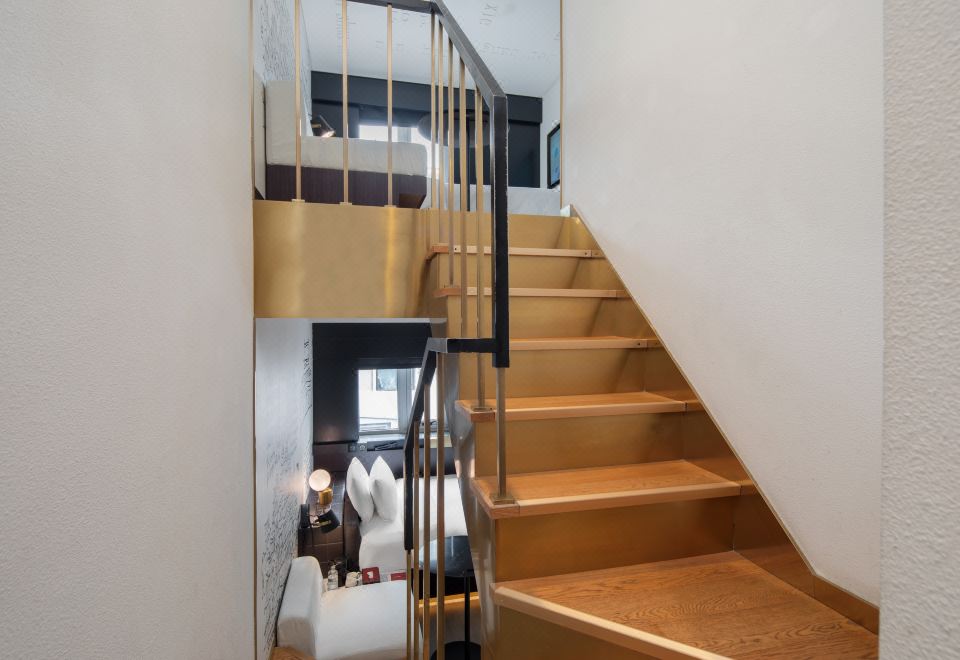 欢逸双床房（LOFT+小冰箱）