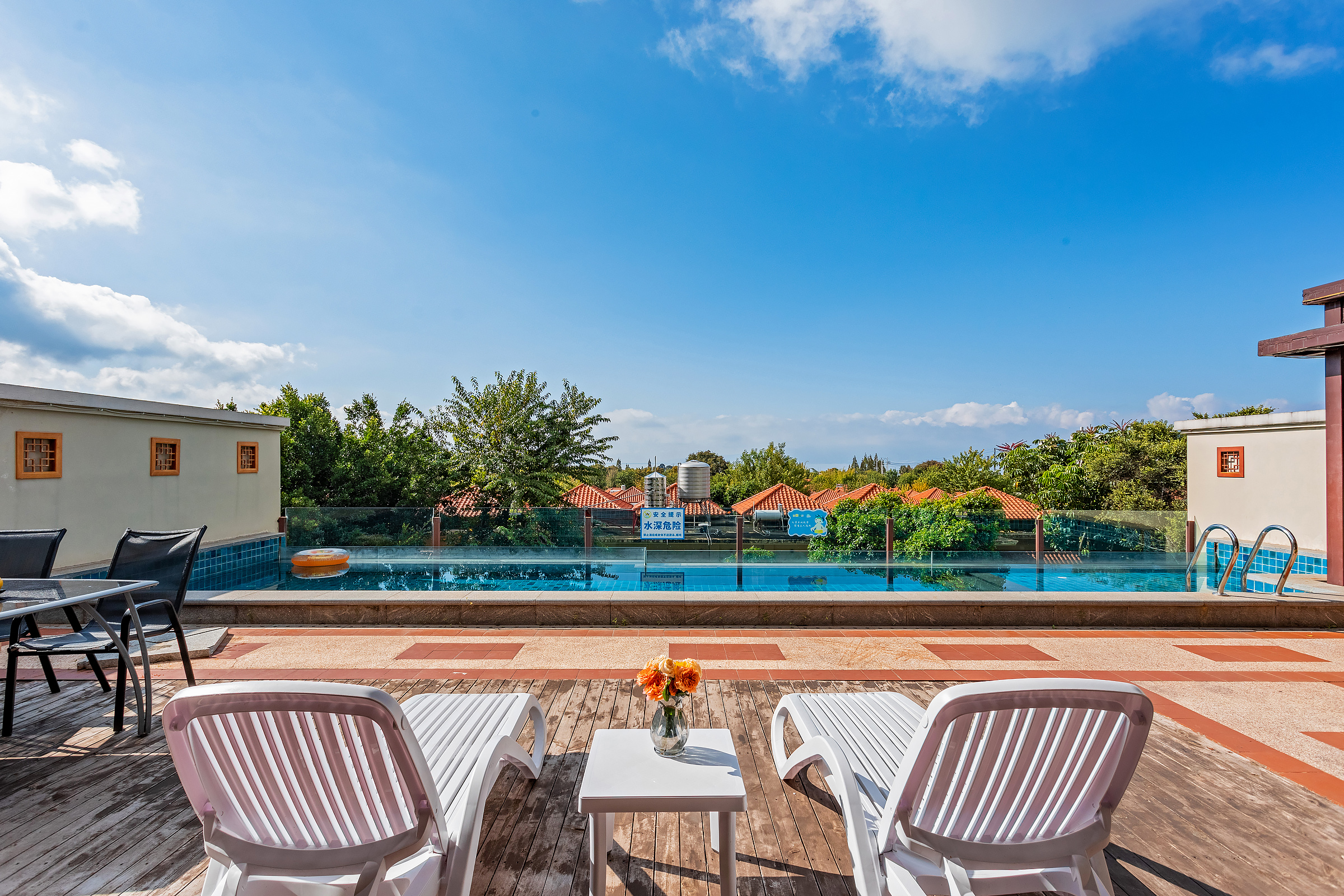 湖景私家泳池别墅·两卧