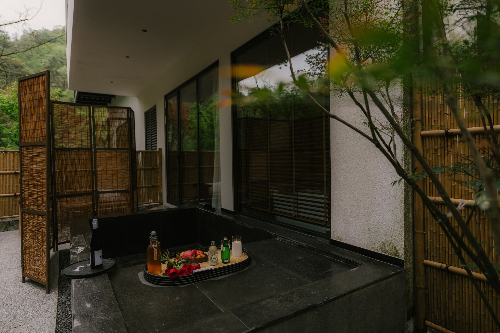 Garden Featured Room， - Mountain-View (Double Bed)
