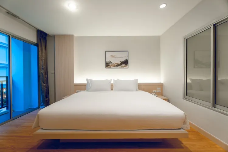 ห้องสวีทพร้อมวิวเมือง(เตียงคิงไซส์)