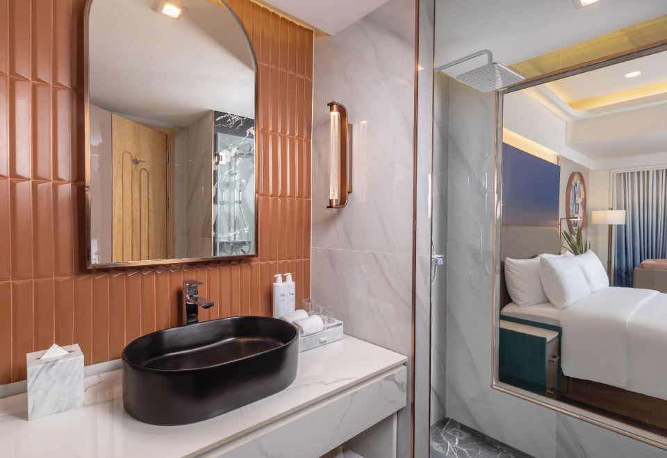 Pipa Hotel Bangkok Sukhumvit 11Grand Deluxe King Room