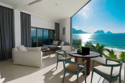 Riyuehai Hotel Riverside Bay·Dadonghai Hotel a 