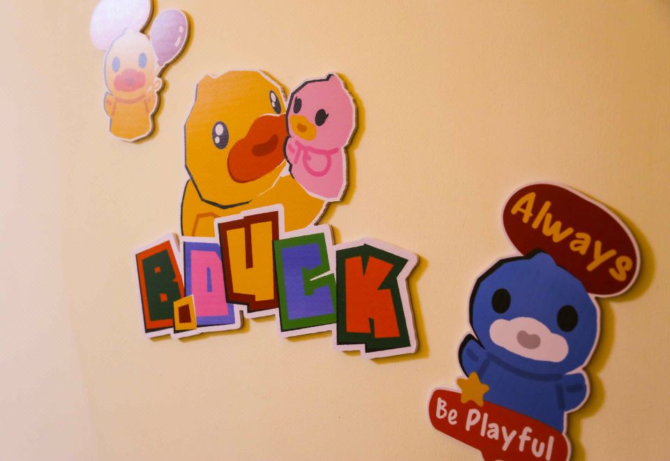 小黃鴨親子主題房