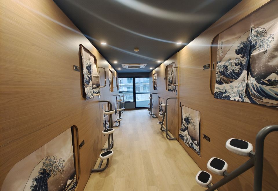 Louis House Shibuya 침대 사진