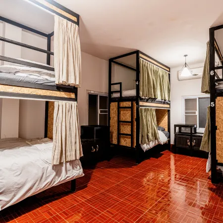 ANOU HOSTEL Отели в г. Паксе