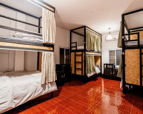 ANOU HOSTEL Hôtels à : Paksé