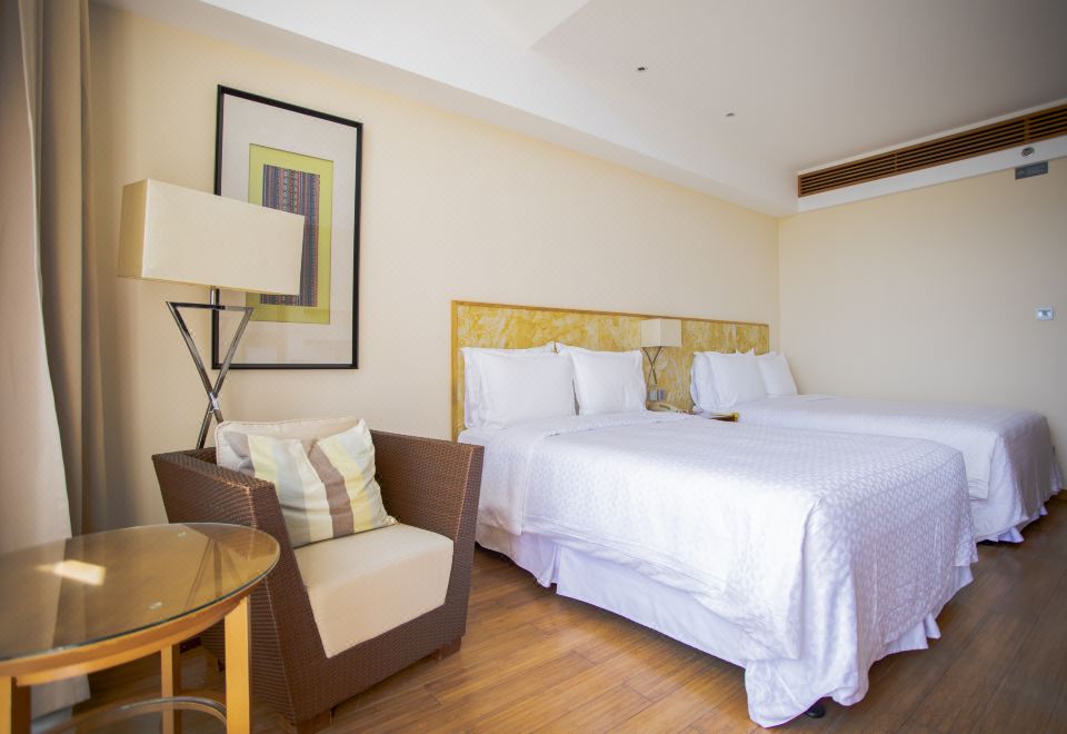 Four Points By Sheraton Shenzhou PeninsulaSea-view Twin Room