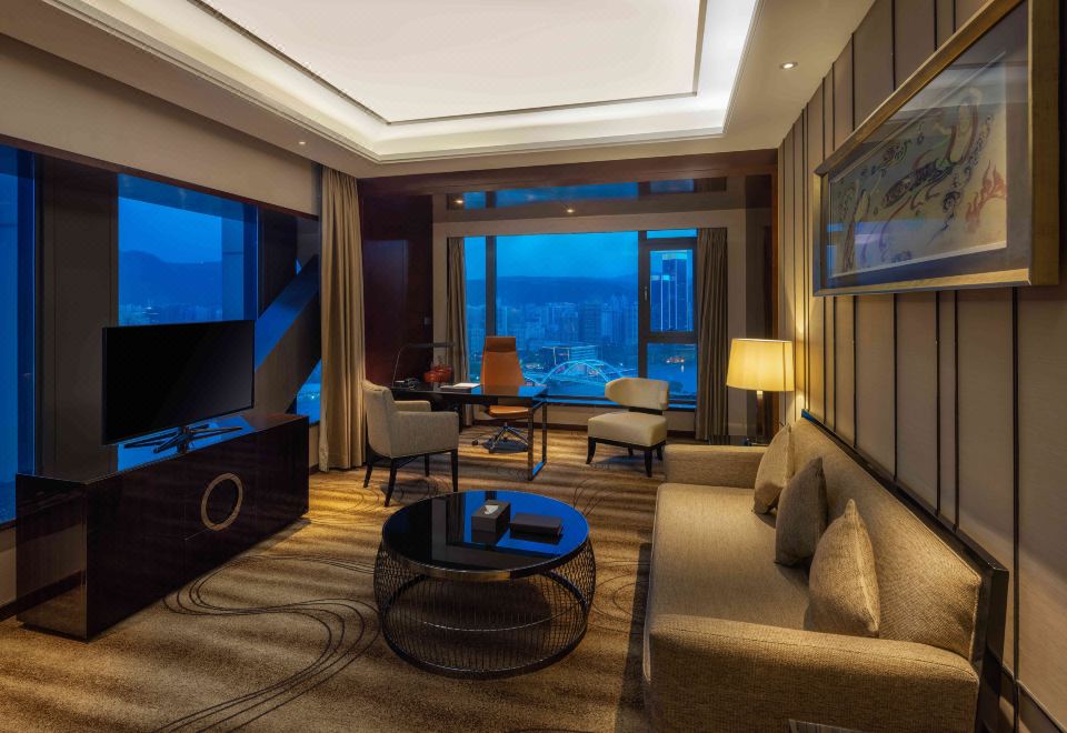 皇冠高級黃河景套房