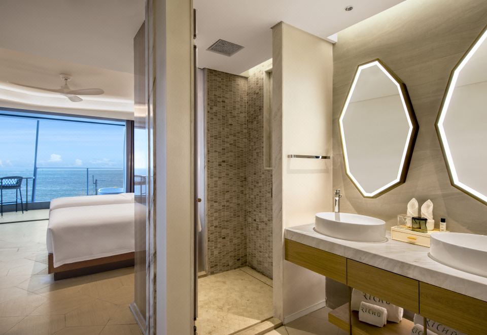 鹽晶全海景雙臥三床套房