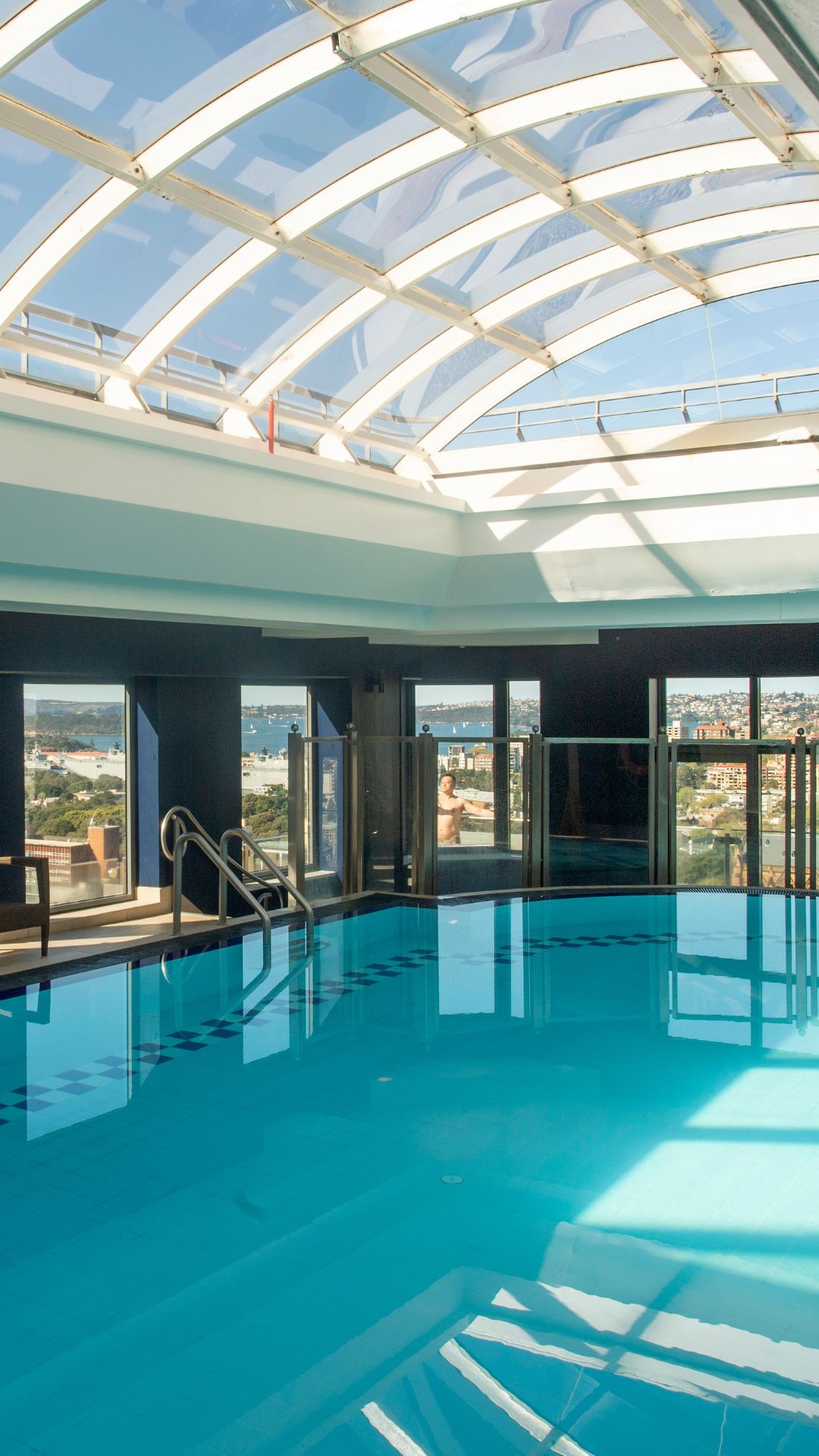 城市侧特大床房