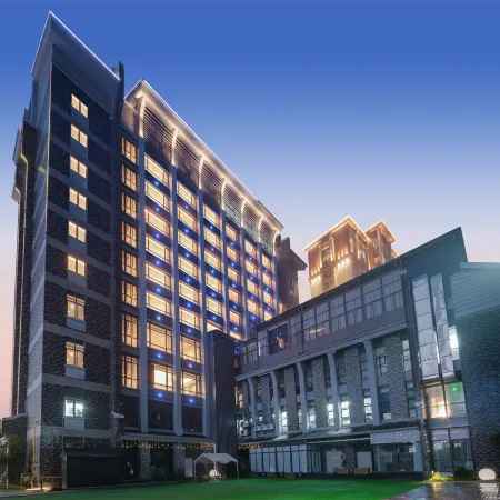 Vienna International Hotel version 5.0 Pingnan Guobao Avenue