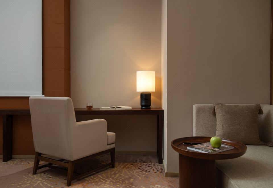 躺平舒睡影音房丨100寸高清巨幕+超宽大床+海量vip大片