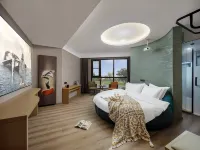 โรงแรม ไลท์ลักซ์ชัวรี่ ยูซุ สาขา (สนามบินนานาชาติซินเจิ้ง เจิ้งโจว) โรงแรมใน