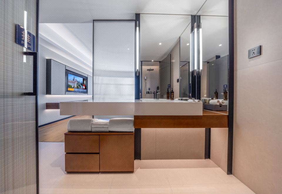 UrCove by Hyatt Beijing Tiantan Hospital Advanced Business ParkDeluxe 2-bed Room