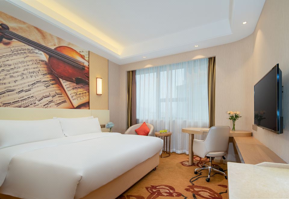 Vienna International Hotel (Chengdu Pidu Bailun Plaza)Standard Queen Room