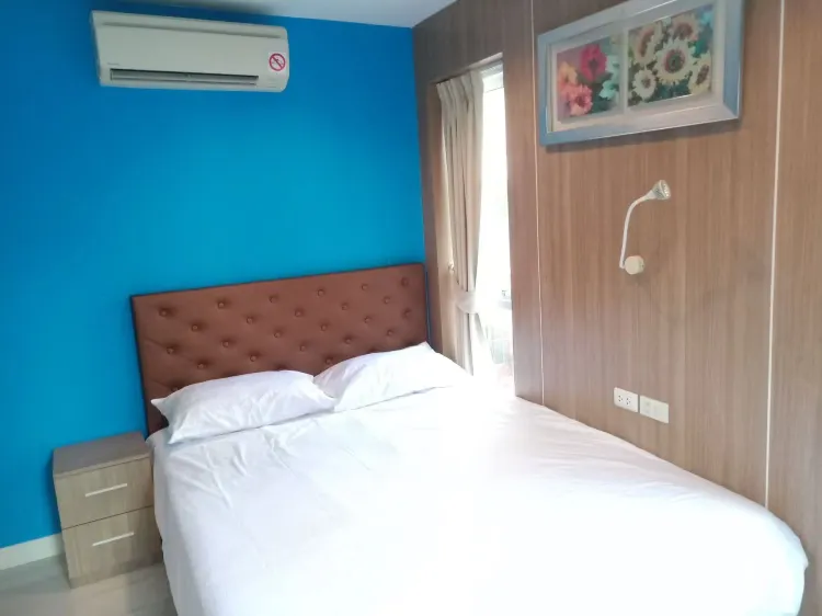 Boutique 2-bedroom And 1-living Room Suite