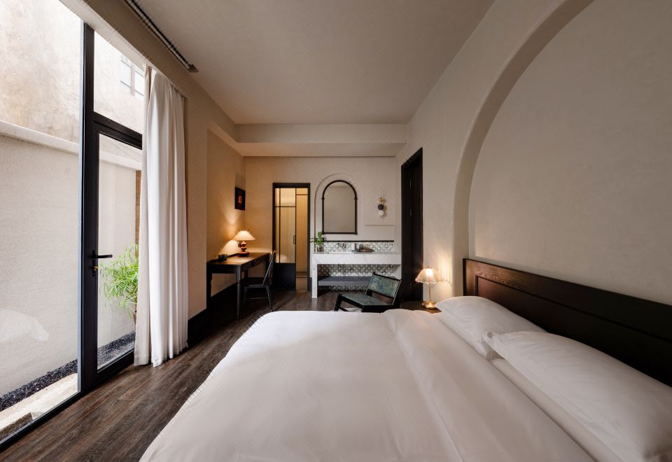 山岚大床房【JBL音响投影+影视会员+高精棉床品】