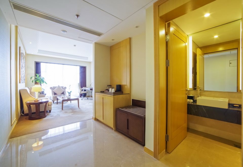 栖园楼花园尊享套房（两房一厅）