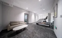 GreenTree Inn Express Hotel (Jiulong Hui Liqun Shopping Plaza)