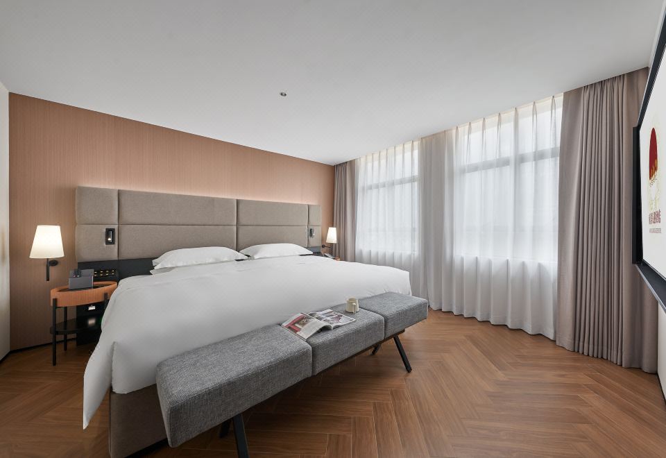 【府邸】大床套房|全屋智能+Bathe洗護+65寸投屏電視