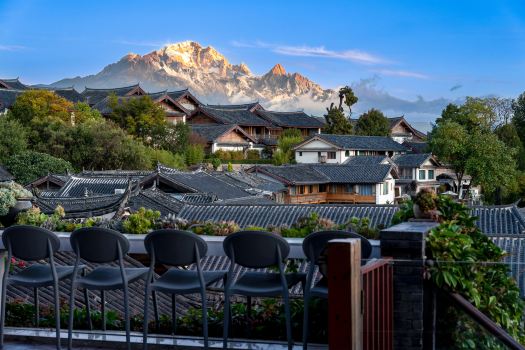 Xinsu Snow Mountain Panoramic Resort Hotel (Lijiang Old Town Shizishan Branch)