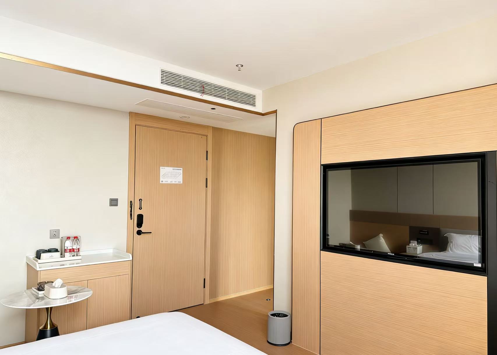 亿拓.雅致大床房（智能客控+恒温马桶）