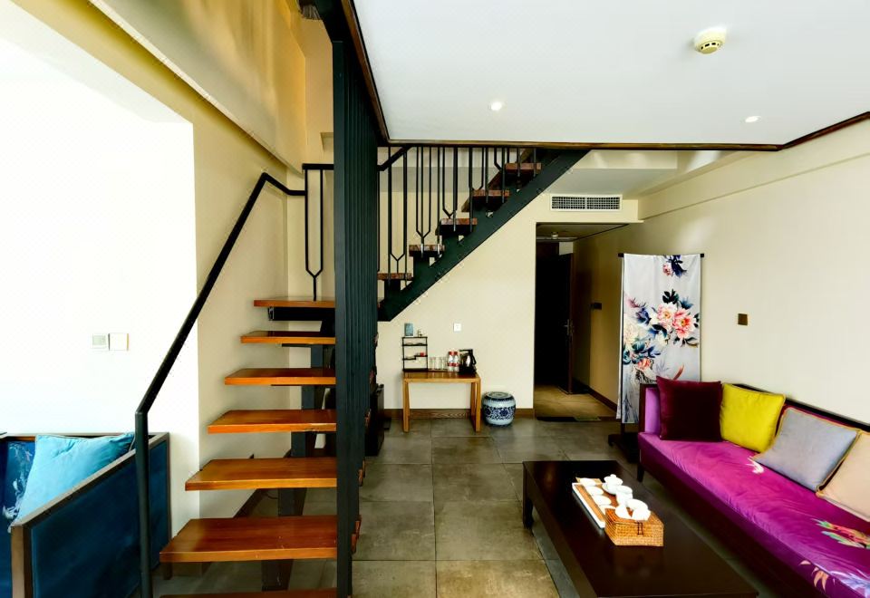 Hangzhou Shusheng Longjing HotelDeluxe Family Loft Suite - 2-Bedroom (Floor Heating)