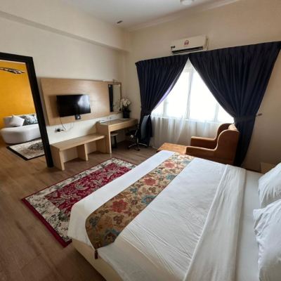 Deluxe King Suite Kupon Summit Signature Batu Pahat