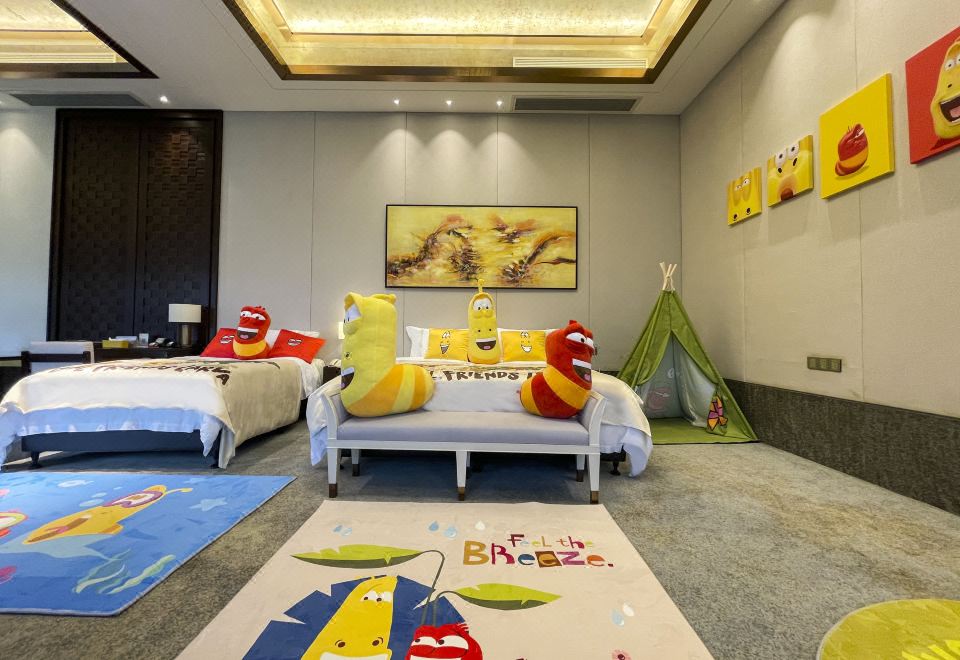 爆笑虫子亲子房