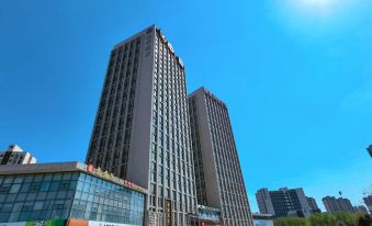 Ji Hotel (Changchun Dongfang Square)