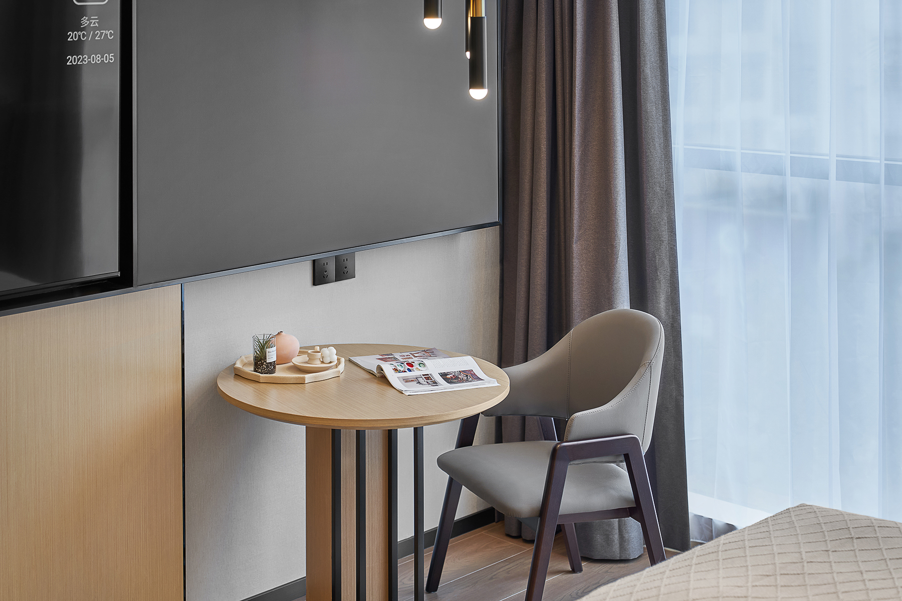 豪华双床房（智能客控+记忆枕+冰箱+空调）