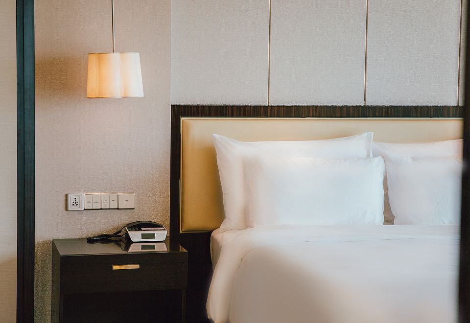 郡雅園景大床房（暢快淋浴?金可兒床墊）