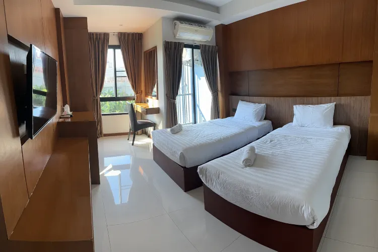 ห้องทวิน