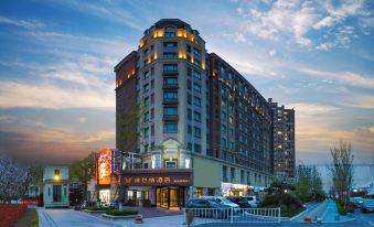 Vienna Hotel (Chengyang Wanxianghui Store) - Housity
