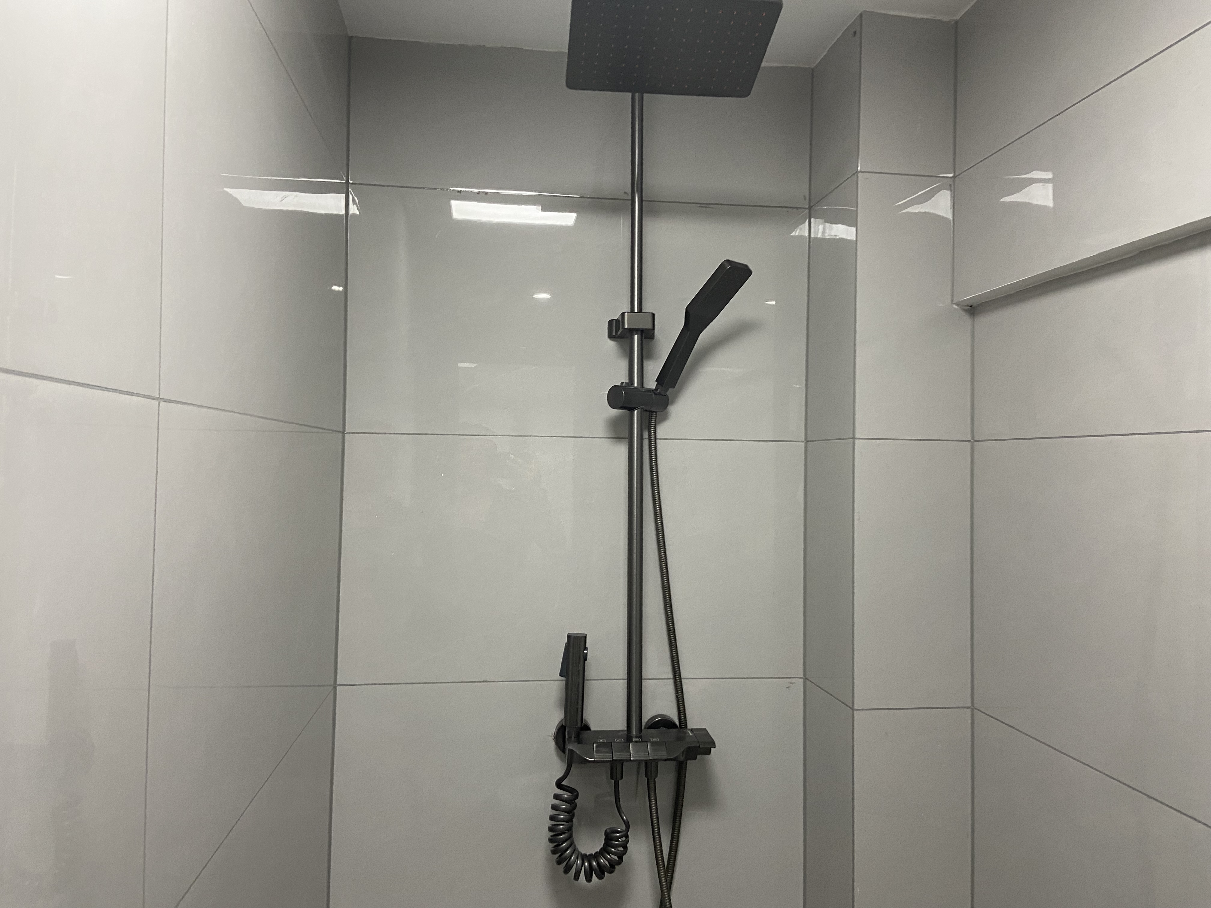 【北纬三十度】复式三室四床套房