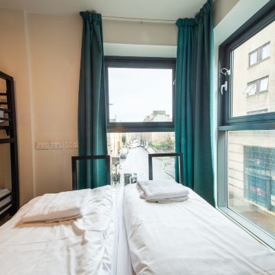 家庭房（2名成人和2名小童） a&o 愛丁堡城市青年旅舍優惠