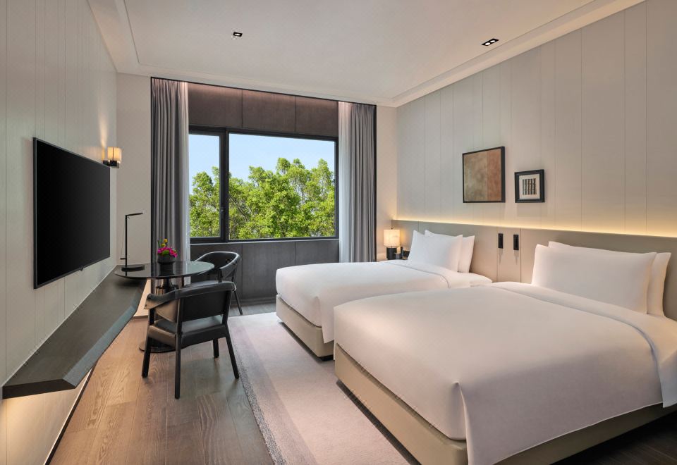 Oriental Resort GuangzhouVR Featured Deluxe Twin Room (Movies + Gaming)