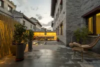 Nanshe Courtyard | Designer Vacation Homestay (Datong Ancient City Huayan Temple Branch)