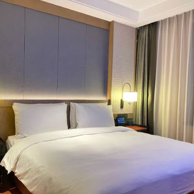 雅緻大床房 北京後海鼓樓四合院漫心府優惠