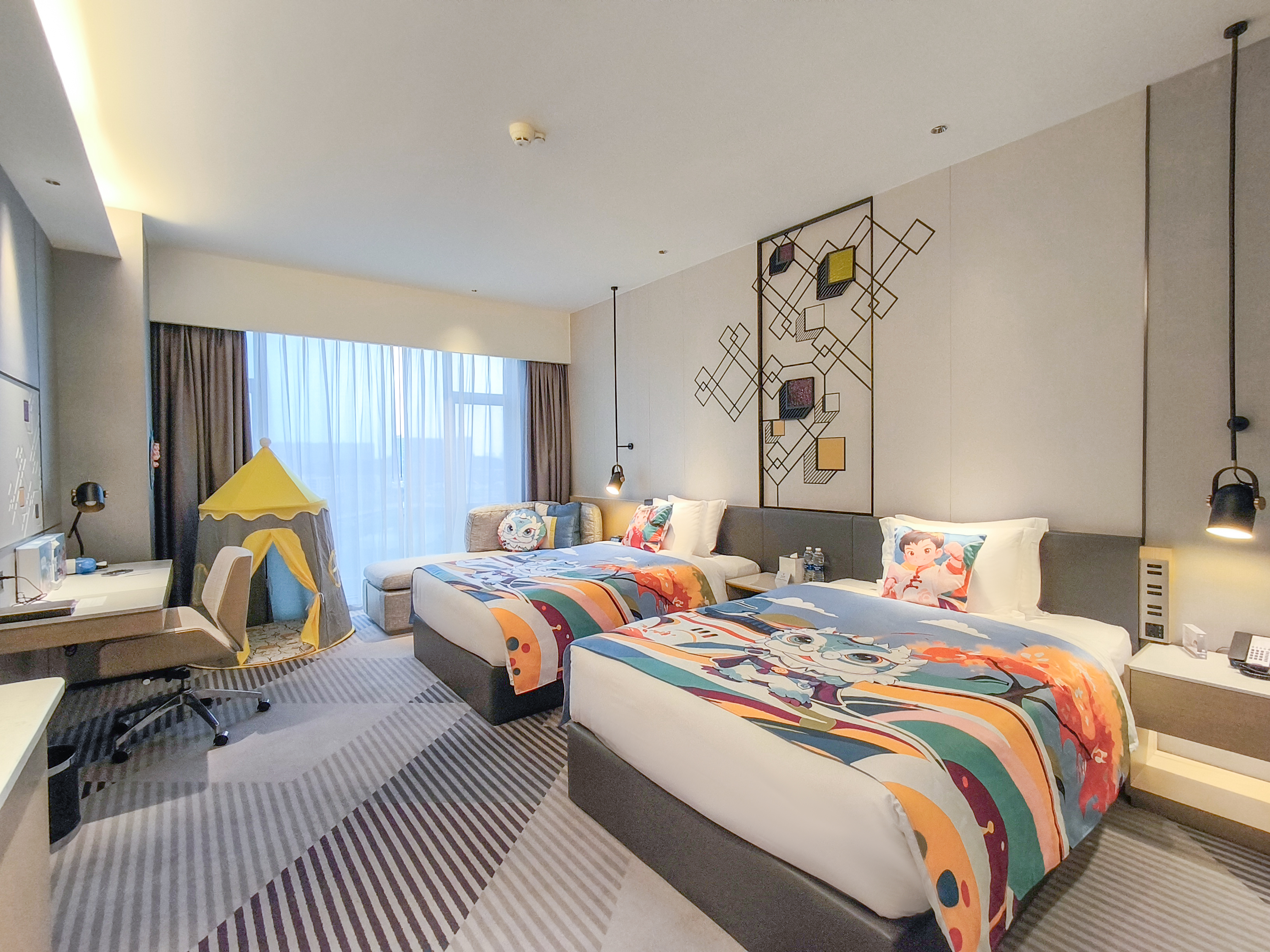 功夫奇旅AI親子湖景雙床房