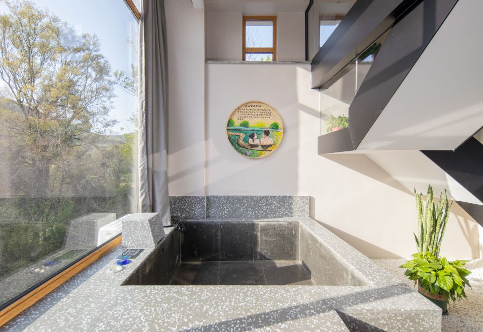 水中印月·星空温泉复式洋房（私人汤池+液晶电视+智能马桶）