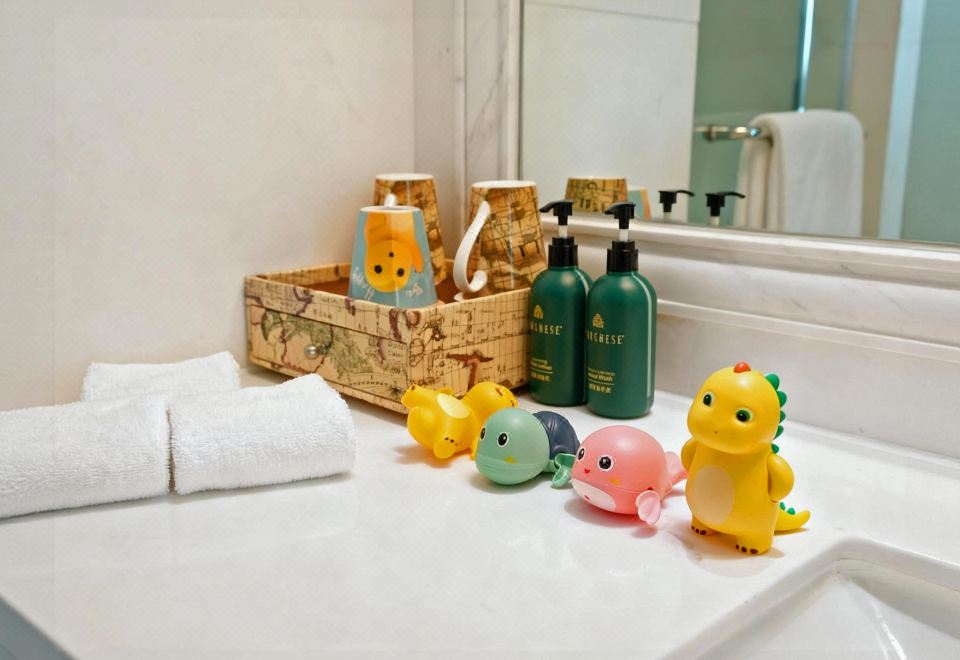 奶龍湖景親子房