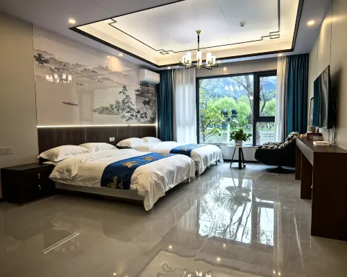 Vintage Grain Wine Court Inn Hotels in Danfeng