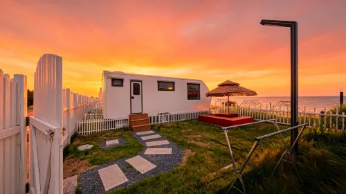 77 Courtyard Campsite