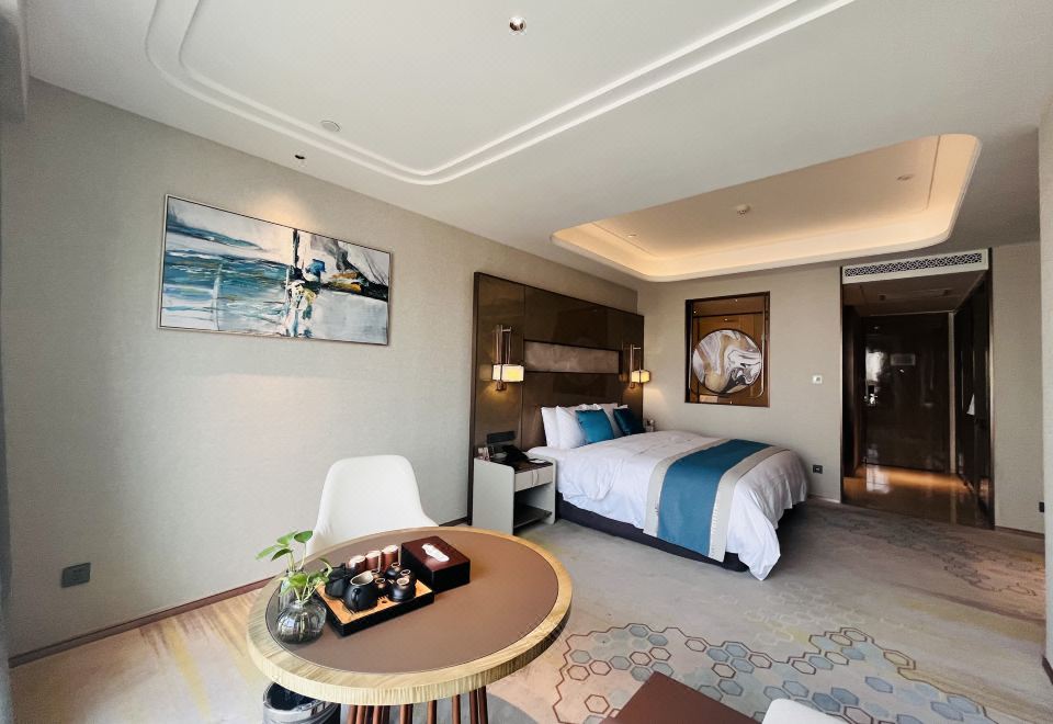 Superior Queen Room