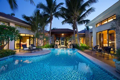 Grand Metropark Villa Resort Sanya Yalong Bay 3-Bedroom Golf-view Pool Villa