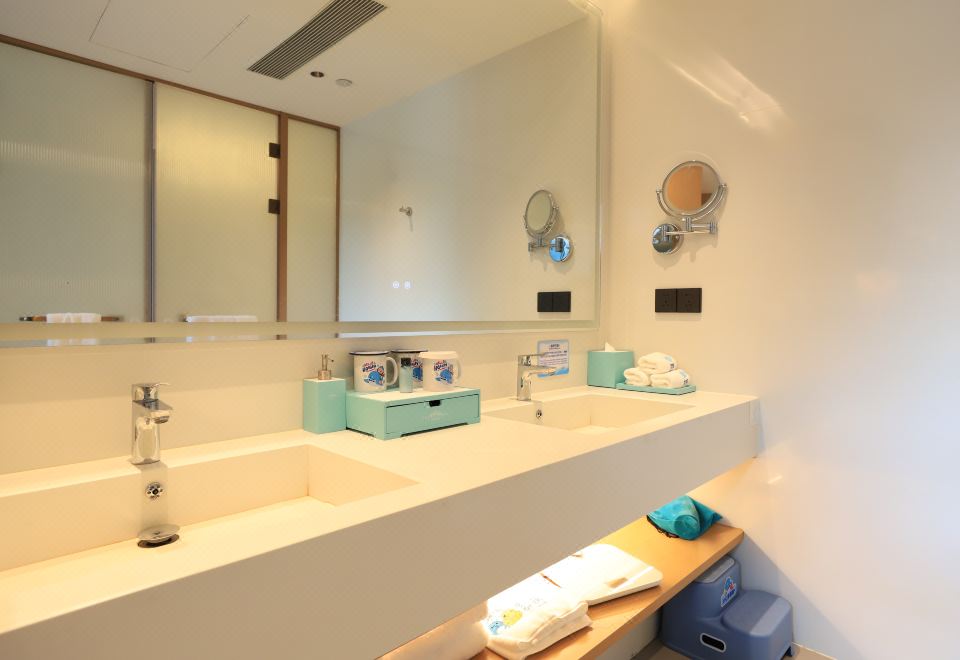 海泉寶貝主題温泉親子複式房（MINI吧+乳膠枕+私湯）